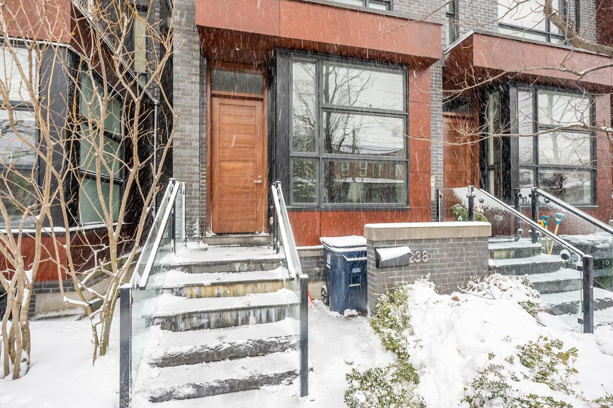 Fancy Downtown House With Hot Tub & Bbq By Globalstay Toronto Kültér fotó