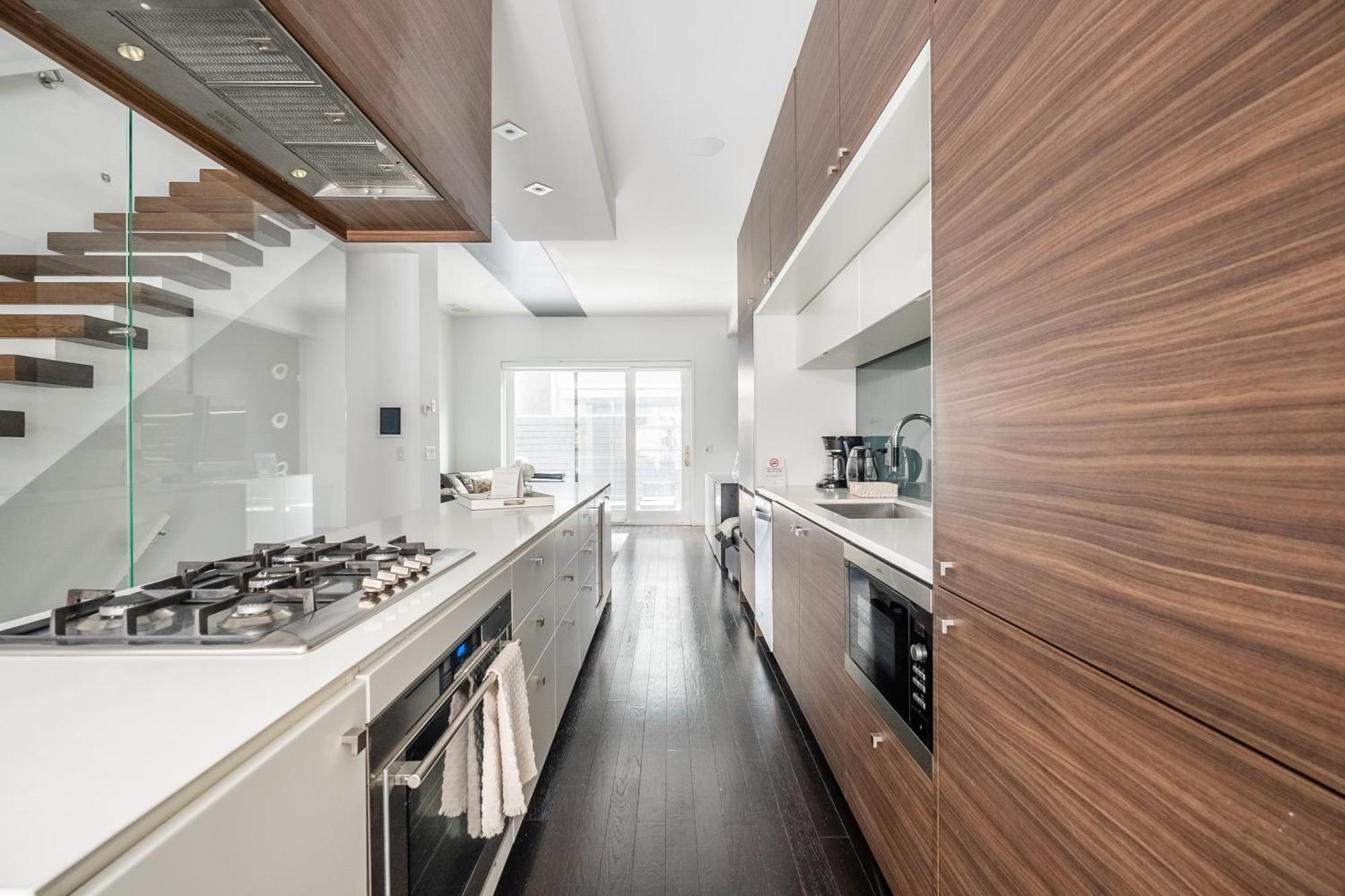 Fancy Downtown House With Hot Tub & Bbq By Globalstay Toronto Kültér fotó