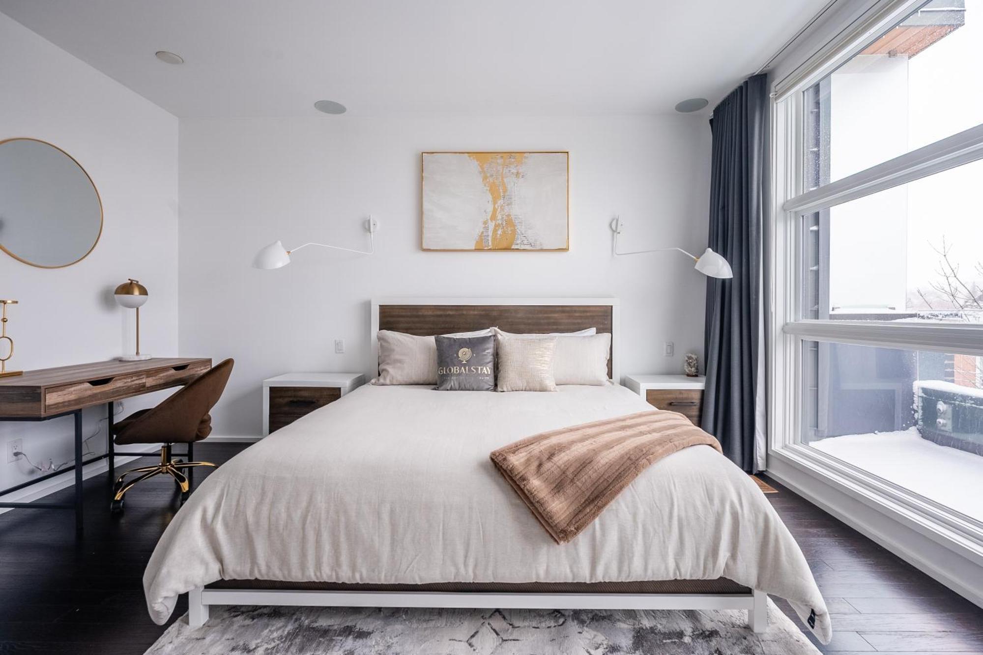 Fancy Downtown House With Hot Tub & Bbq By Globalstay Toronto Kültér fotó